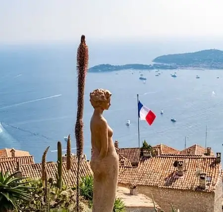 ¡Escapada romántica! Apartamentos en la Riviera Francesa desde 15% de descuento