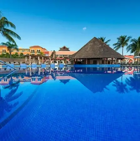 Invierno Tropical| Habitaciones desde $223 por noche  en  H10 Hotels con Ocean Coral & Turquesa, México